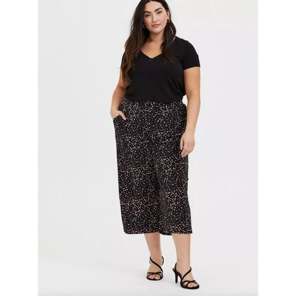 Torrid Womens Plus 3X Crop Pull On Wide Leg Studio Knit Mid Rise Pant Stretch - Picture 4 of 9
